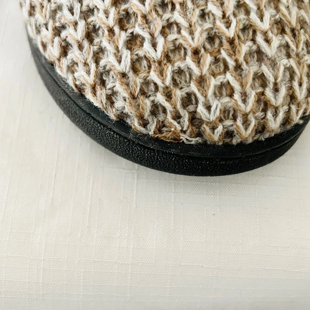 Muk Luks~Original / Slipper Bootie /  Host Pick - Picture 10 of 15